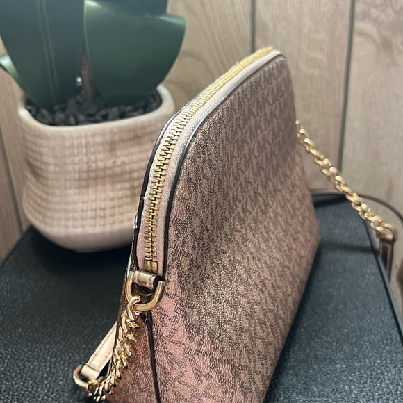 Michael Kors Jet Set Travel Pink Dome Crossbody Bag & Keychain Compact Wallet - Picture 6 of 12